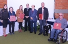 Entrega dos exemplares de livros para homenageados: Associação de Surdos da Grande Florianópolis (ASGF); Associação Catarinense de Autismo (ASCA); Federação Catarinense de Entidades de e para Cegos (FECEC) e Associação Florianopolitana de Deficientes Físicos (AFLODEF).